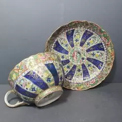 فنجان نعلبکی زیبای قاجاری با عمر بیش از صد سال ، عینا مطابق تصاویر