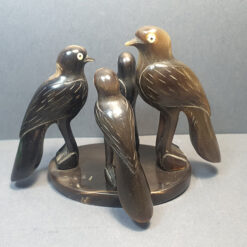 مجسمه پرندگان از چوب آبنوس – هماهنگی، هنر و طبیعت در یک قاب