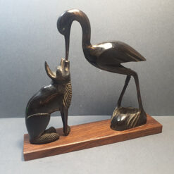 مجسمه چوبی روباه و درنا از جنس چوب آبنوس ( روایت تصویری یک حکمت کهن )