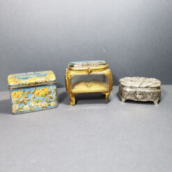 سه عدد جای جواهری زیبای قدیمی عینا مطابق تصاویر