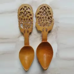 دو عدد قاشق چوبی ، قدیمی